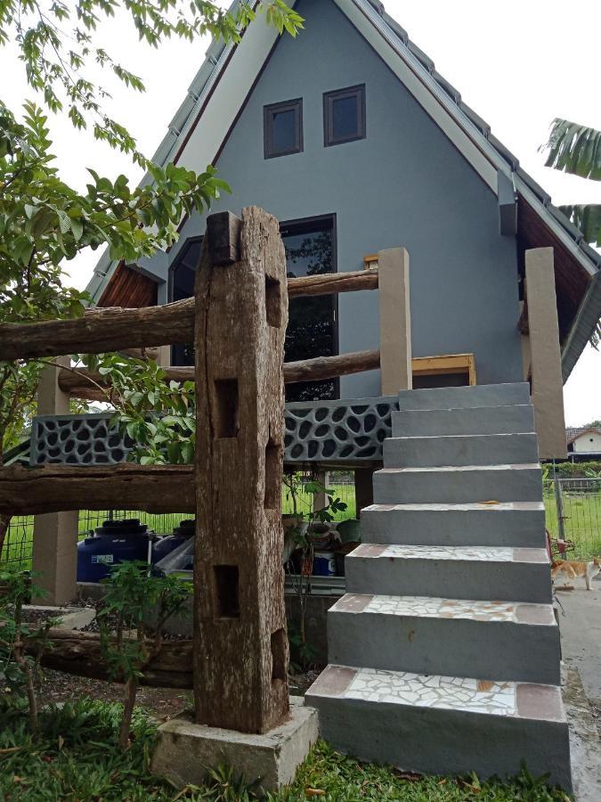 Joglopari Guesthouse Room 2 Bukan Untuk Pasangan Non Pasutri Cepit Ngoại thất bức ảnh